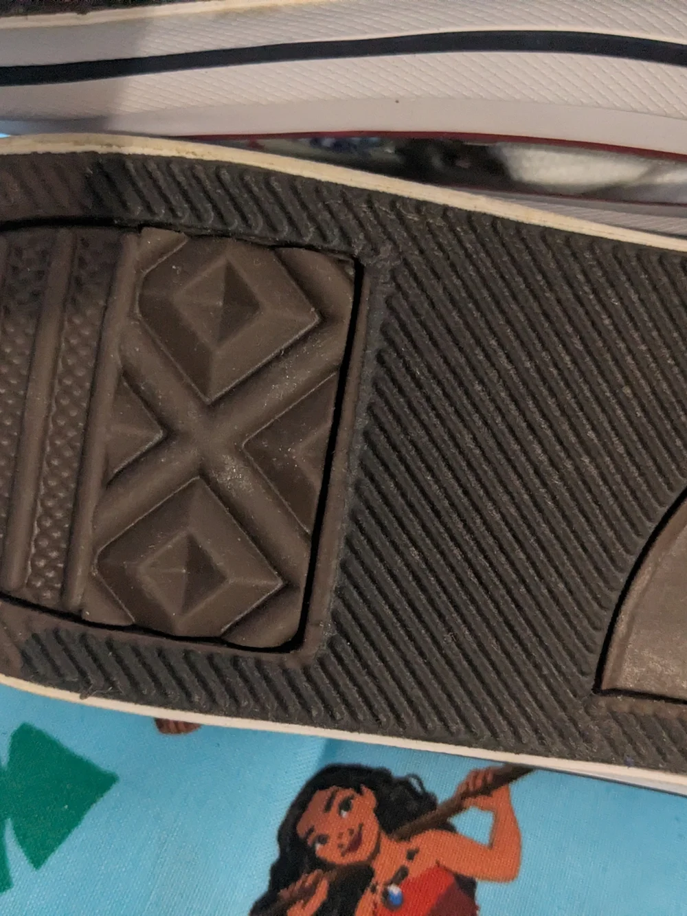 Juniors Converse